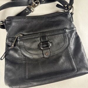 Stone Mountain Accessories black leather crossbody bag Brown Patterned Interior